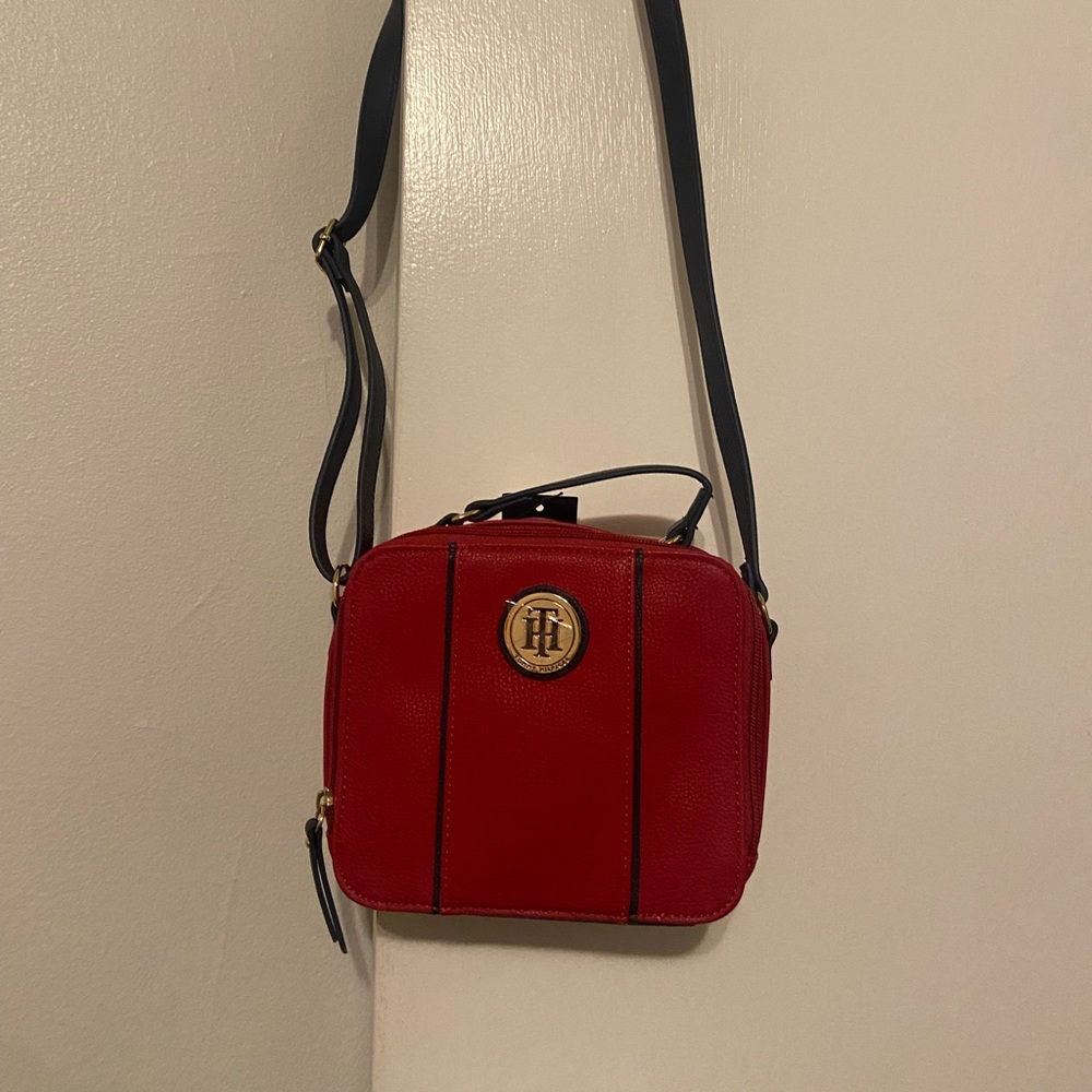 Red Tommy Hilfiger Square Shoulder bag